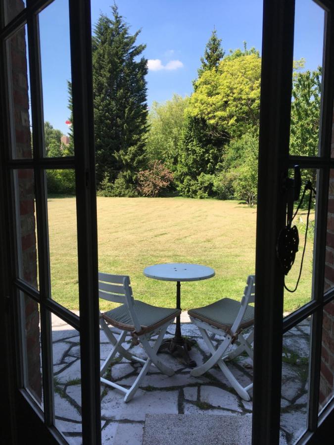 Les Jardins De Beaumont Bed & Breakfast Hem Bagian luar foto