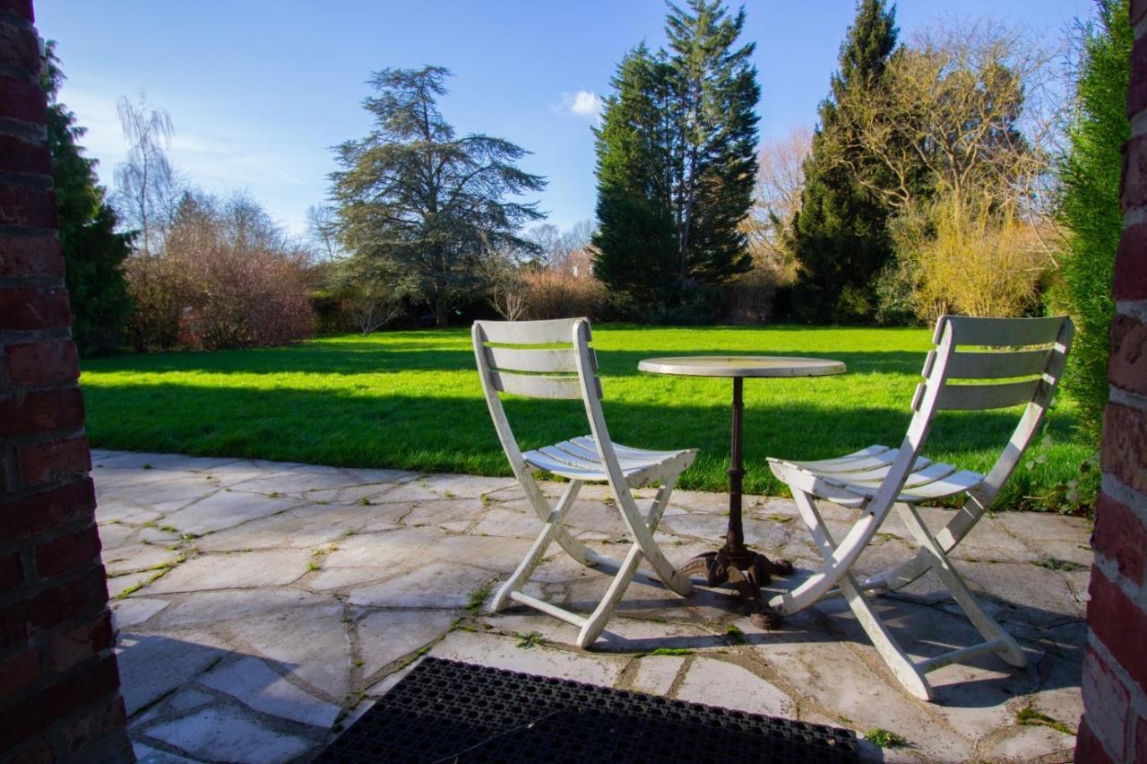 Les Jardins De Beaumont Bed & Breakfast Hem Bagian luar foto